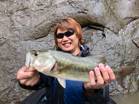 チェロとトランペットを操る才人。
マサ西方さん!本日 釣り友会ご入会!祝