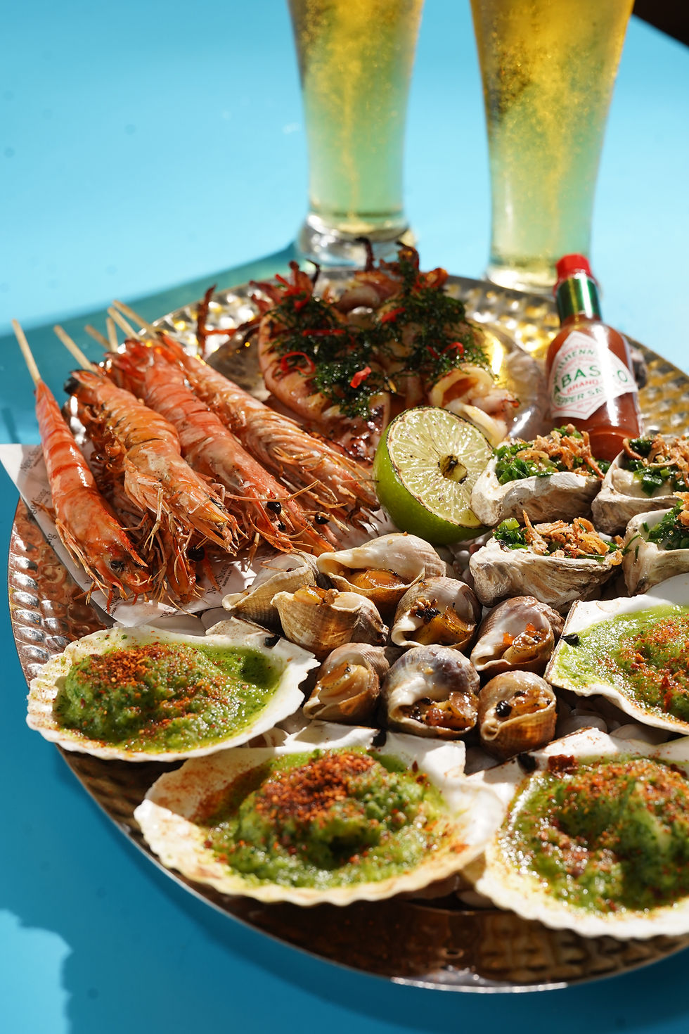 Mâm Hải Sản Nướng đầy ụ - Mồi ngon hấp dẫn chỉ xuất hiện trong khung giờ HAPPY HOUR TAN CA LA CÀ