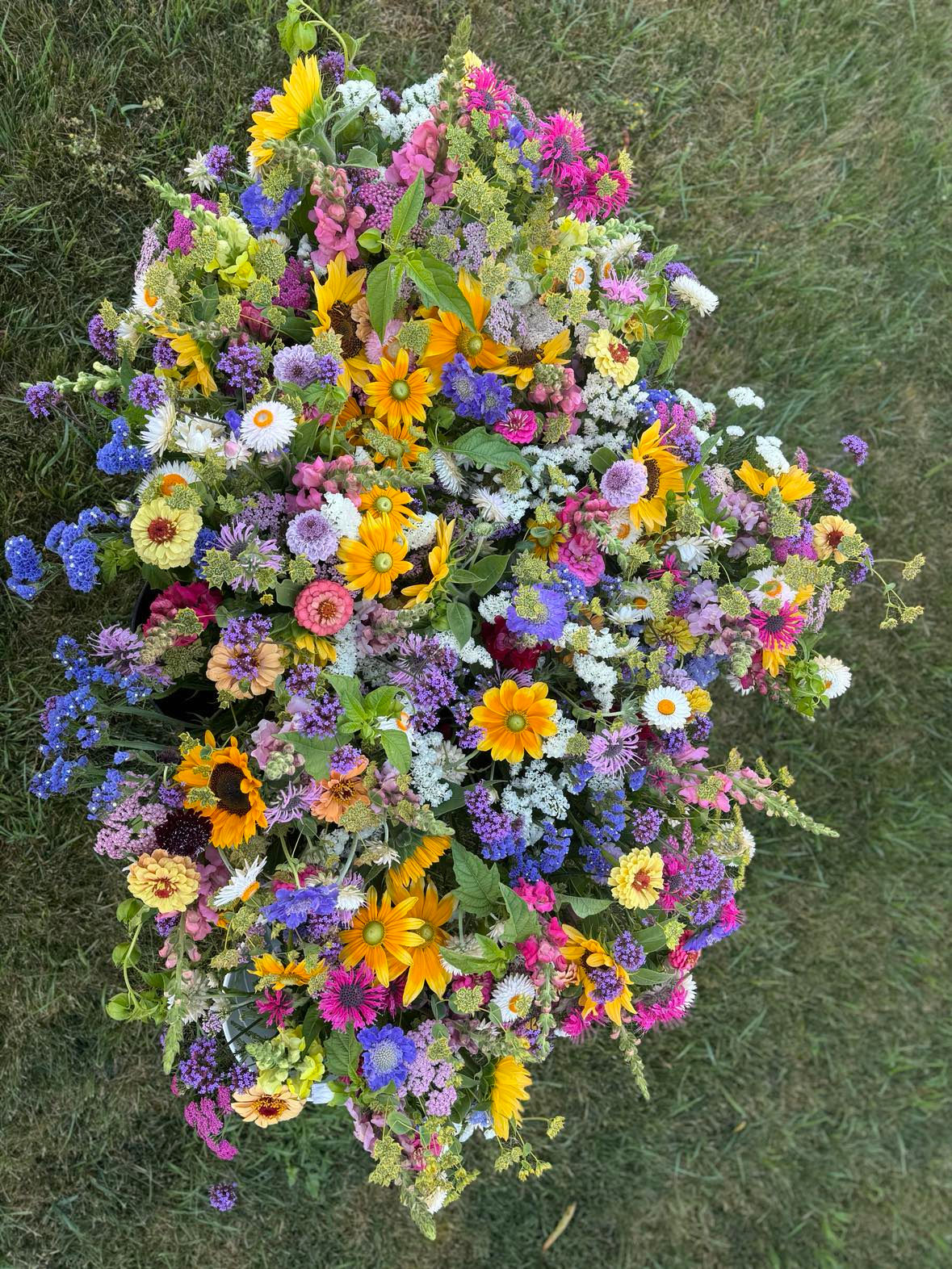 Pickup Monthly Subscription 2024 - LANGLEY (6 bouquets)