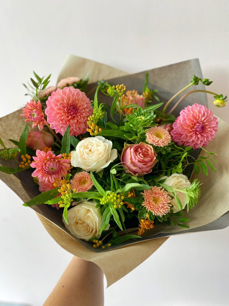 5 tips to keeping your flowers fresh