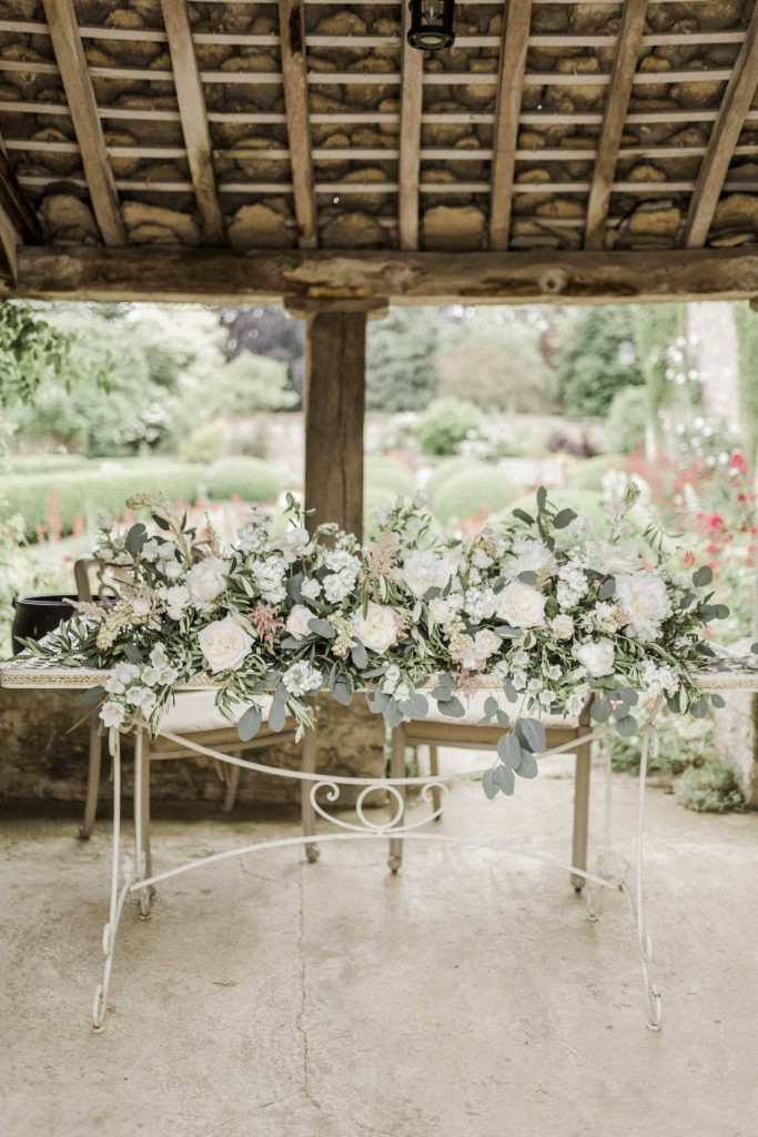 caswell house wedding flowers - oxford wedding florist - cotswold florist - cotswold - florist - bath - bristol - luxury flowers - luxury florist