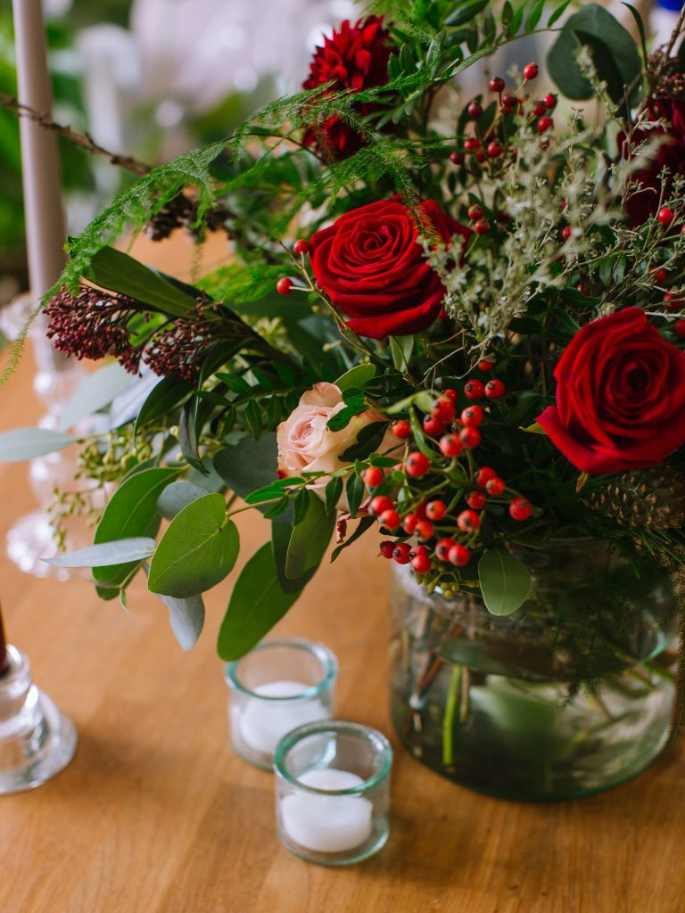 Christmas bouquet delivery Bristol