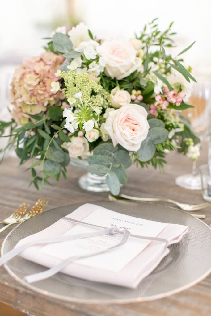 Summer glass urn table decorations