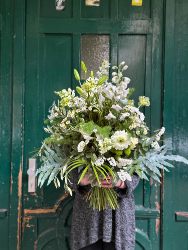 Berlin Flower Delivery Blumen versenden nach Berlin Grünschnabel