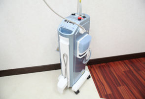 炭酸ガスレーザー