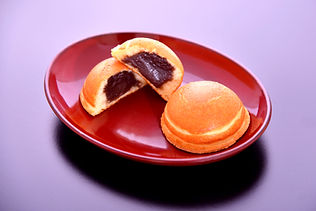 焼き立てアツアツ「蜂蜜まんじゅう」