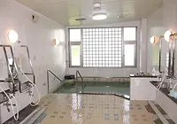 男性浴室