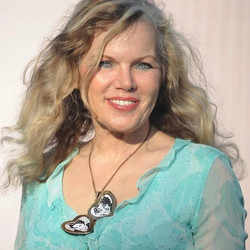 Merrie Lynn Ross