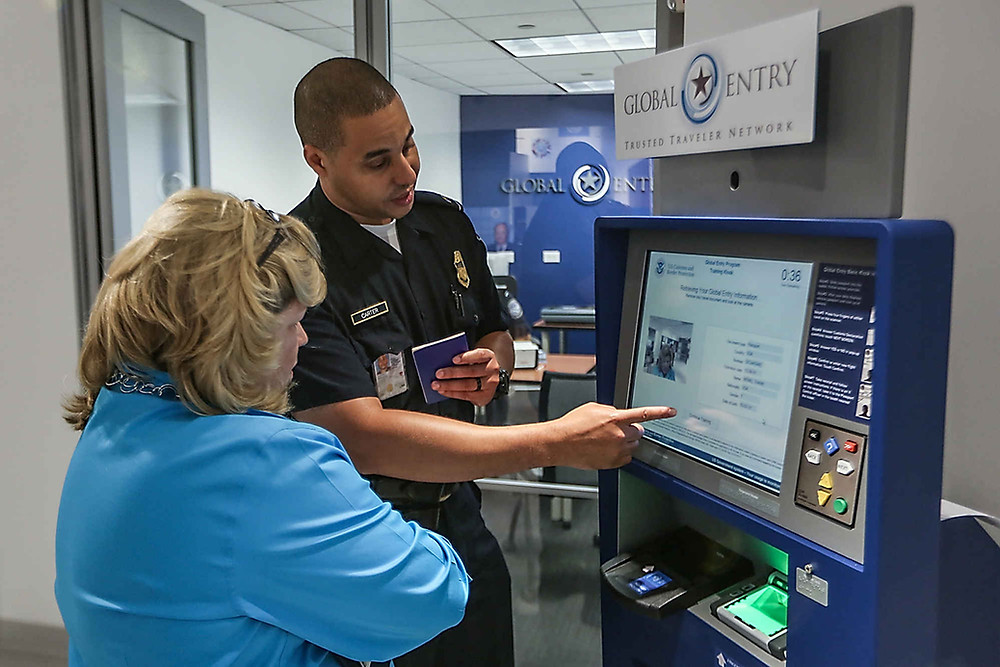 how to use the global entry kiosk