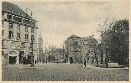 800px-München_Sendlinger_Tor_1913.jpg