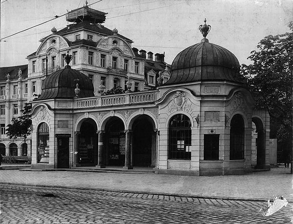 1901 Stachus Pavillon Neubau.jpg