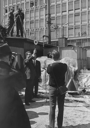 18.4.1966 Startschuß OB Vogel Umbau Stachus