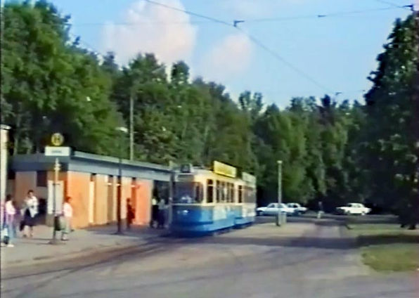 Wartehalle Lorettoplatz.jpg