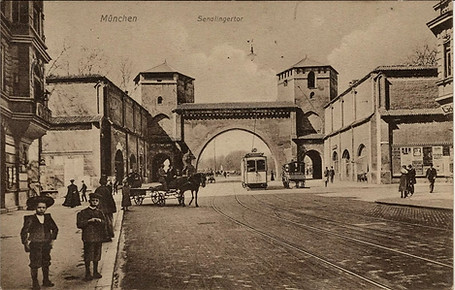 Sendlinger Tor grosser Boden.jpg