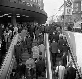 Eröffnung Stachusuntergeschoss 1970 Karlsplatz