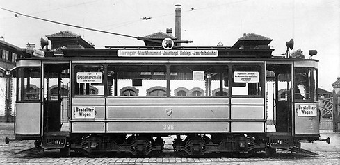 B-Tw 396 im Betriebshof Schäftlarnstraße 1915 münchen tram