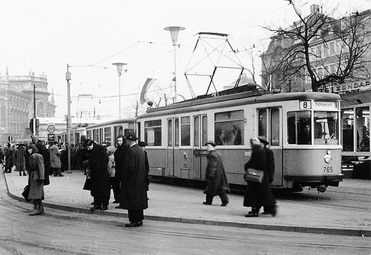 M1 Wagen der Linie 8 am 3.1.1955 Karlsplatz Stachus