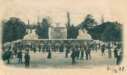 wittelsbacher brunnen.jpg