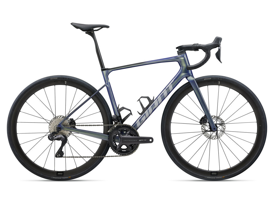 2025 DEFY ADVANCED PRO 0