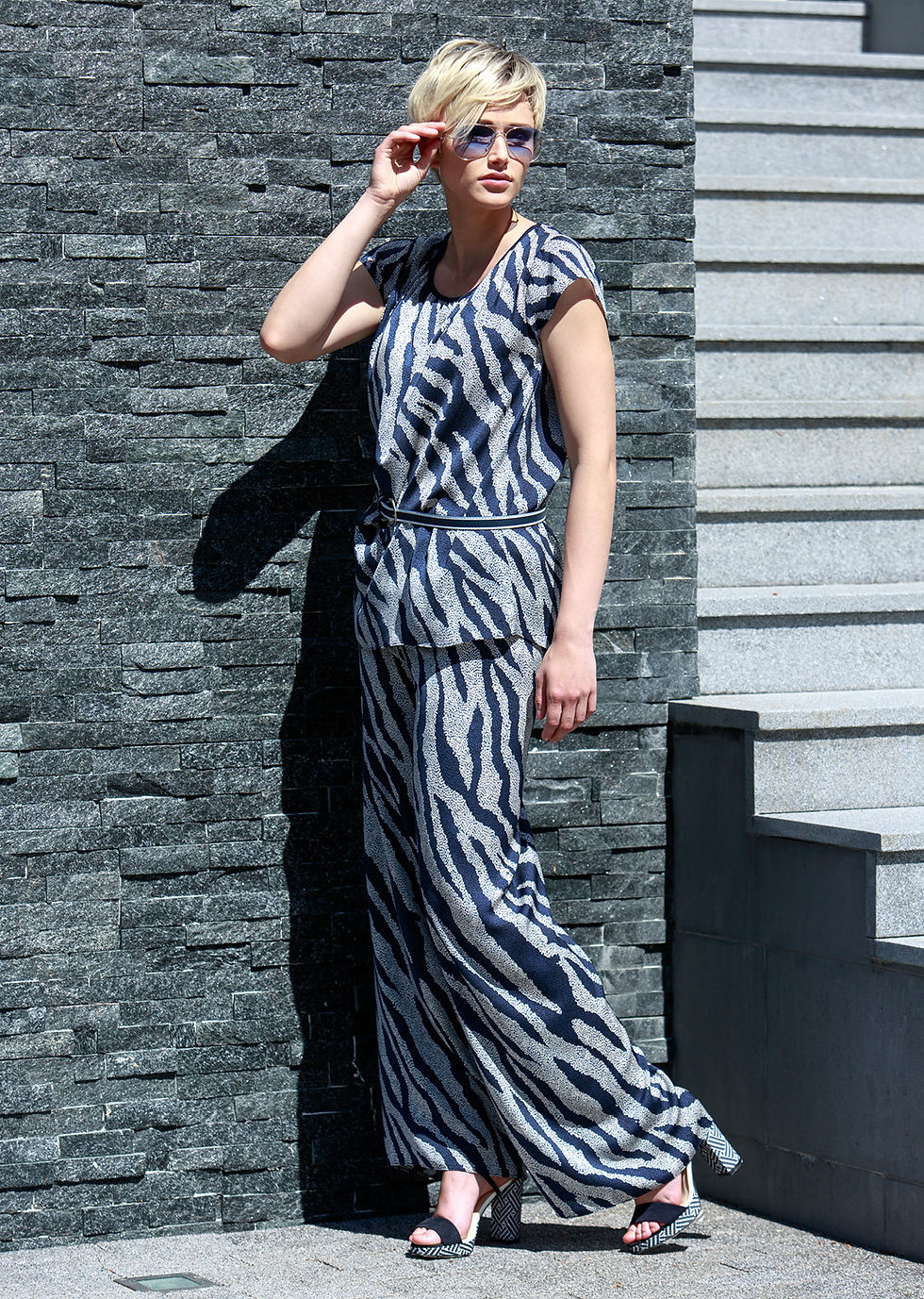 Thumbnail: Blue/White Top With Belt