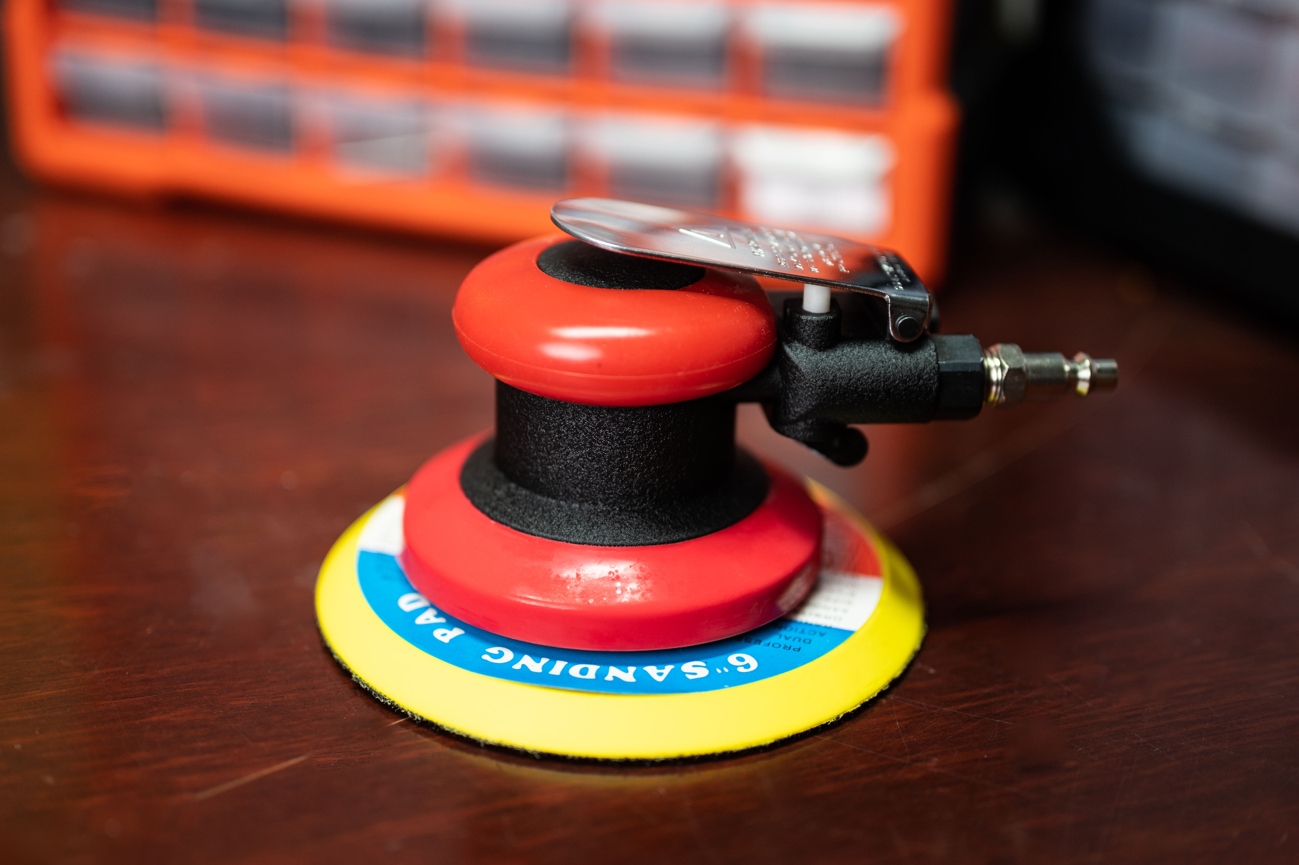 SP518 - Palm Air Orbital Sander 6"