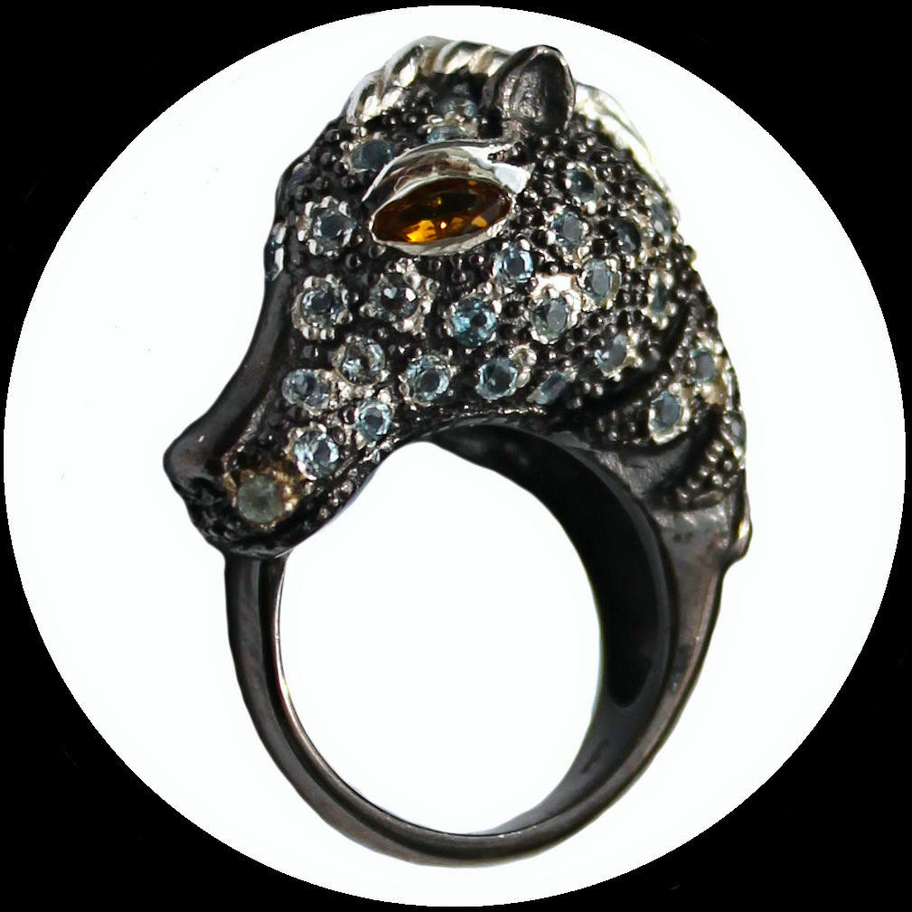 Unique ring with horse's head in blackened 925 silver with topazes, size 17.5