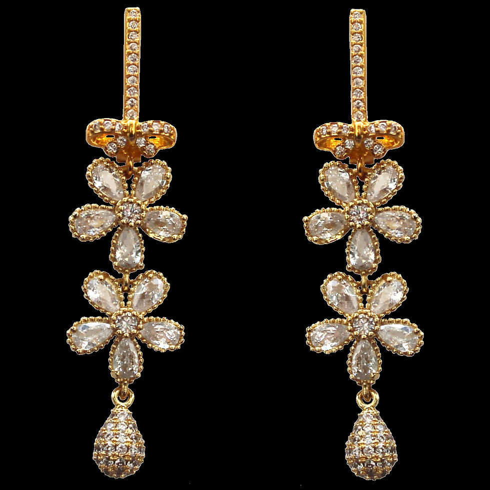 Miniaturbild: Chandeliers mit Blumen, Schleifen und Cubic Zirkonia aus vergoldetem Kupfer