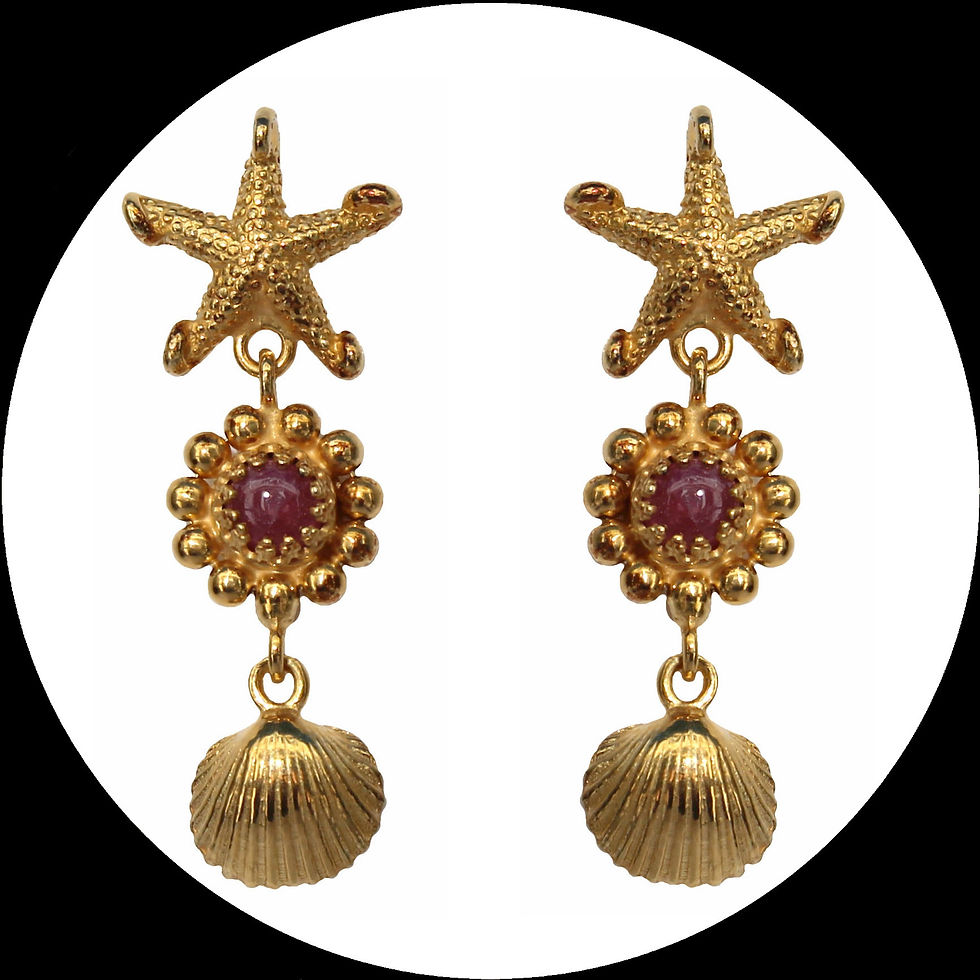 Boucles d'oreilles avec étoile de mer, coquillage et rubis en argent 925 plaqué or