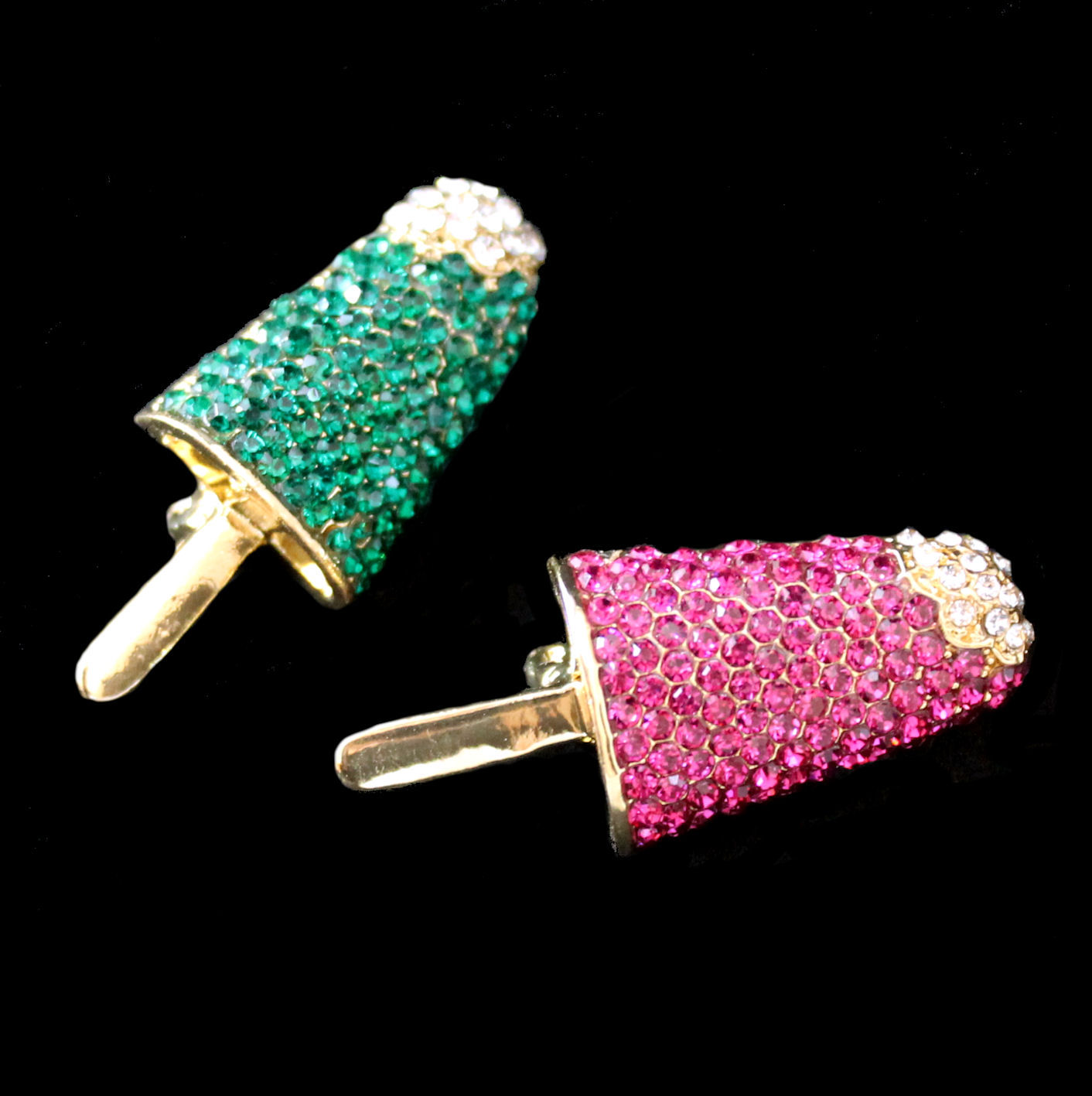 Brooch and pendant popsicle stick with pink or green glass crystals