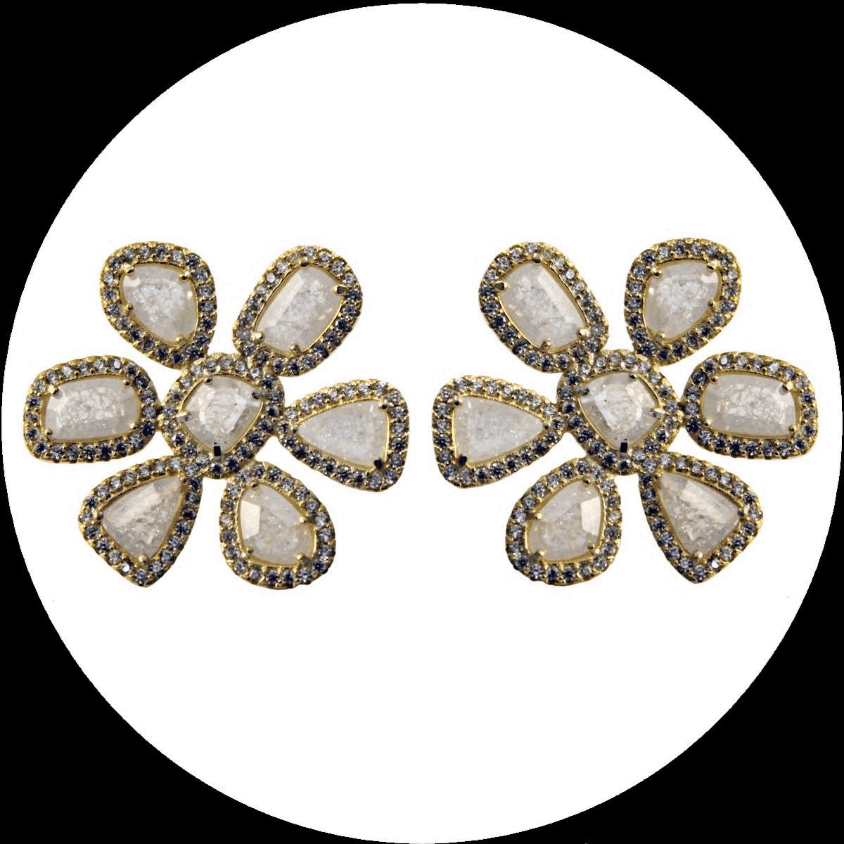 Flower-shaped stud earrings with white zirconia in gold-plated 925 Sterling silver