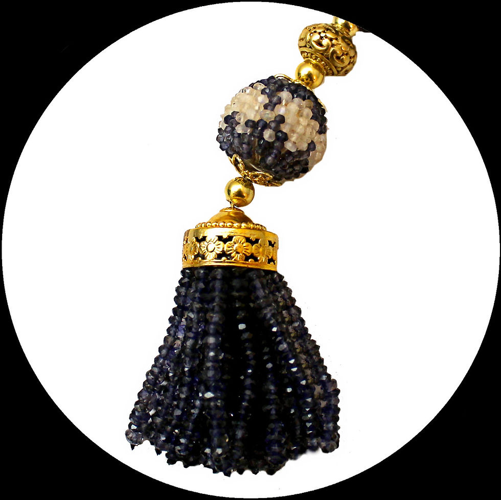 Thumbnail: Long tassel necklace with moonstone and iolite in gold-plated 925 Sterling silver