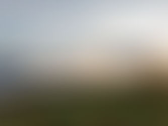 Les 13 plus beaux camping au bord du fleuve Saint-Laurent Le Ruisseau Rouge est un vaste terrain, mais vous n’y trouverez pas d’activités organisées ou festives comme dans certains grands campings. En tout, le site dispose de 2 refuges, 7 chalets et 60 emplacements de camping. Le gros plus, c’est la vue sur les rivages de l’Isle-aux-Coudres et l’accès facile au fleuve St-Laurent. Optez pour un site sans services du côté boisé pour une plus grande impression de nature.