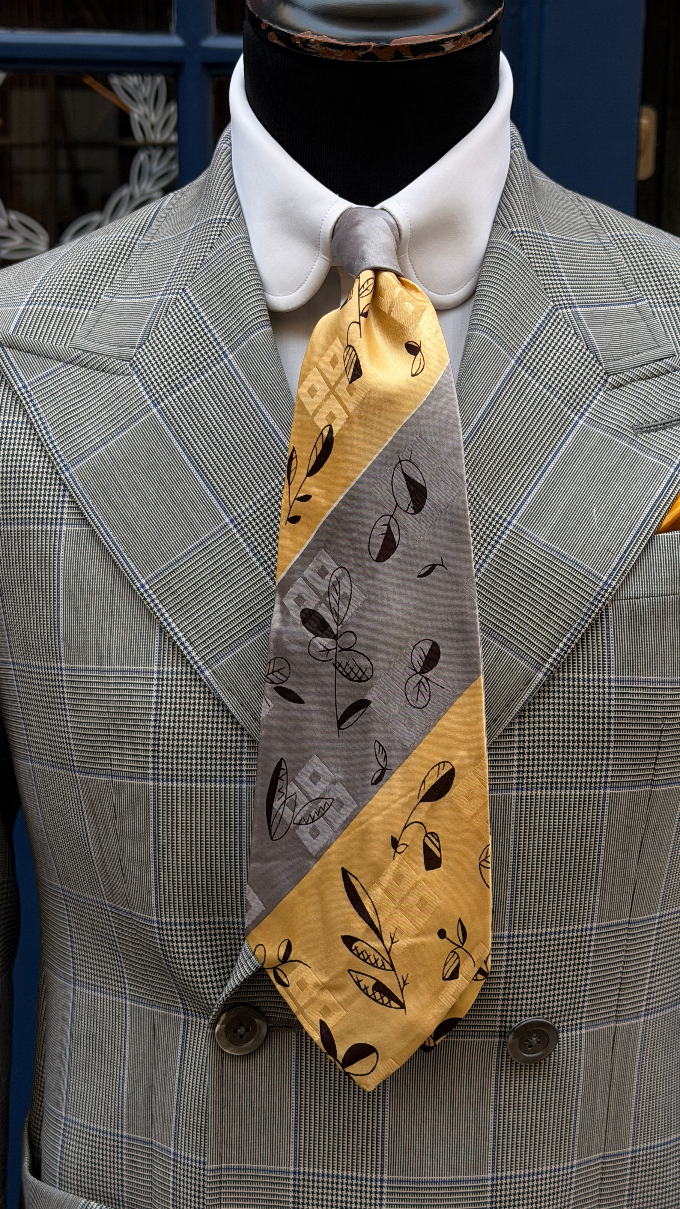The Diagonal Botanical Silk Vintage Tie