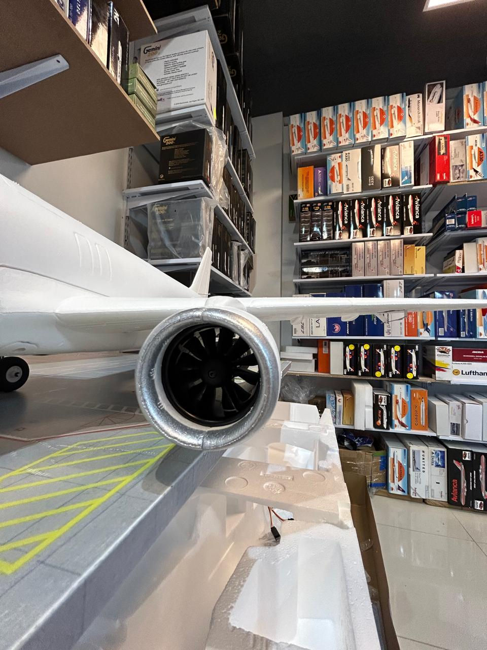 Thumbnail: Xfly Twinliner twin 40mm EDF JET, (control remoto)