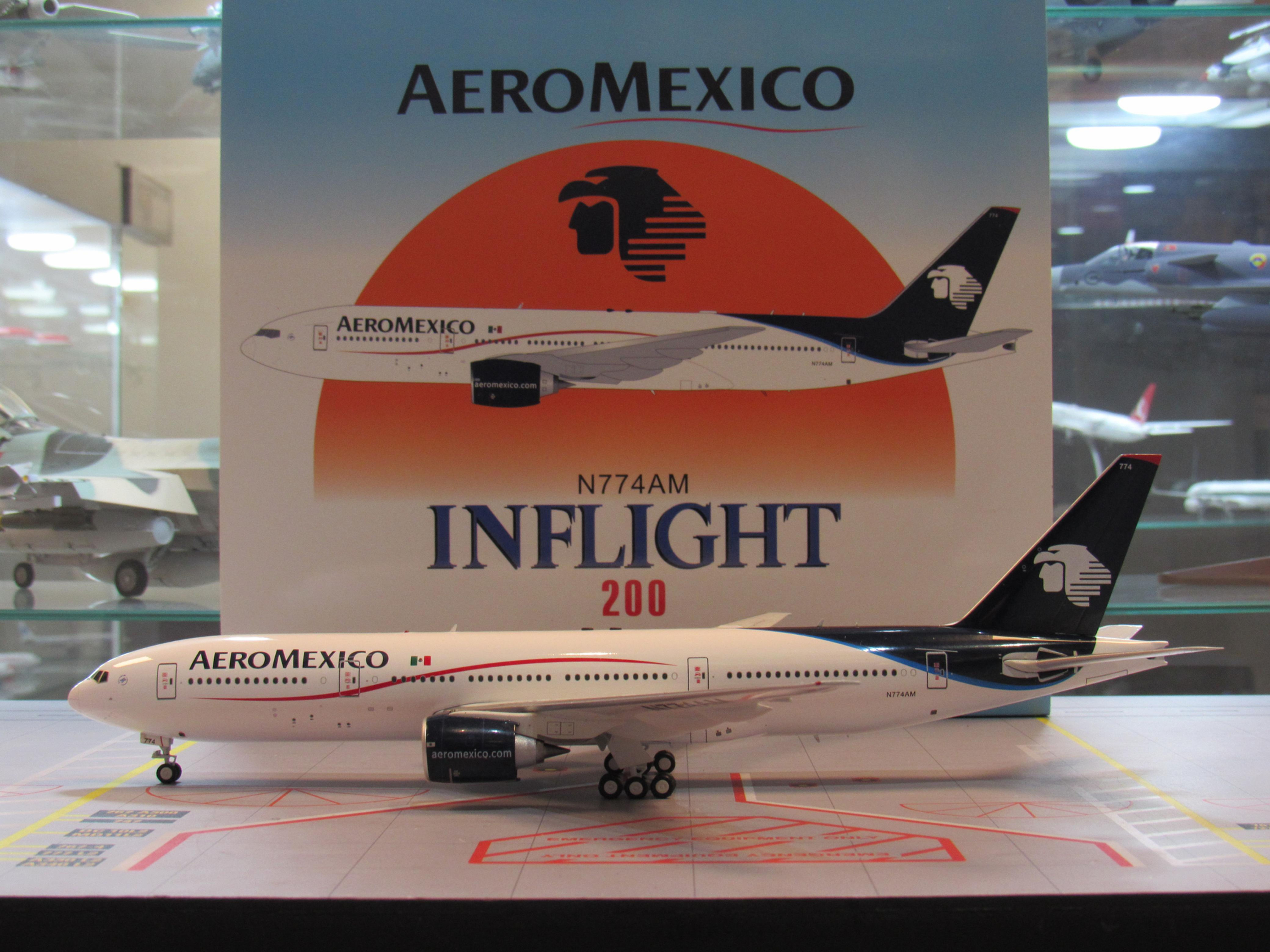 Inflight - 200 Boeing 777-200 Aeromexico