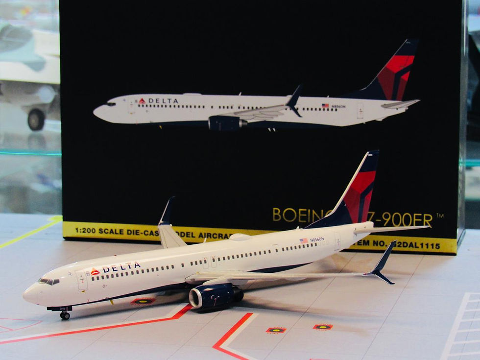 Miniatura: Gemini Jets 200 Boeing 737-900 ER Delta flaps down