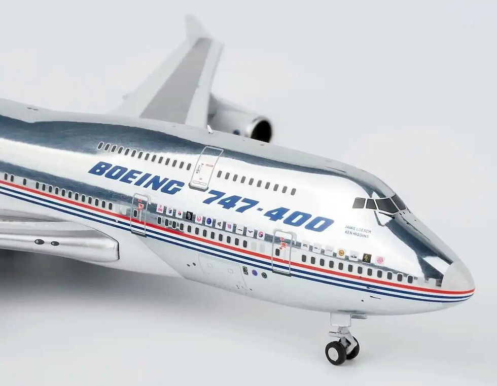 Thumbnail: Ng 400 Boieng 747-400 The Boeing Company   (Boeing house colors)