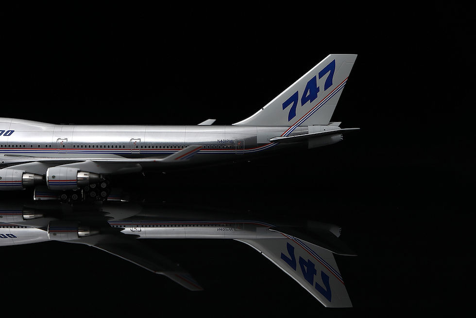 Miniatura: SQ Wings Boeing House Livery with Full Polished Body
