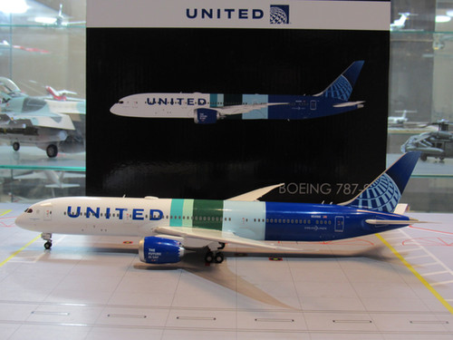 Gemini Jets 200 Boeing 787-9 United “The Future is SAF