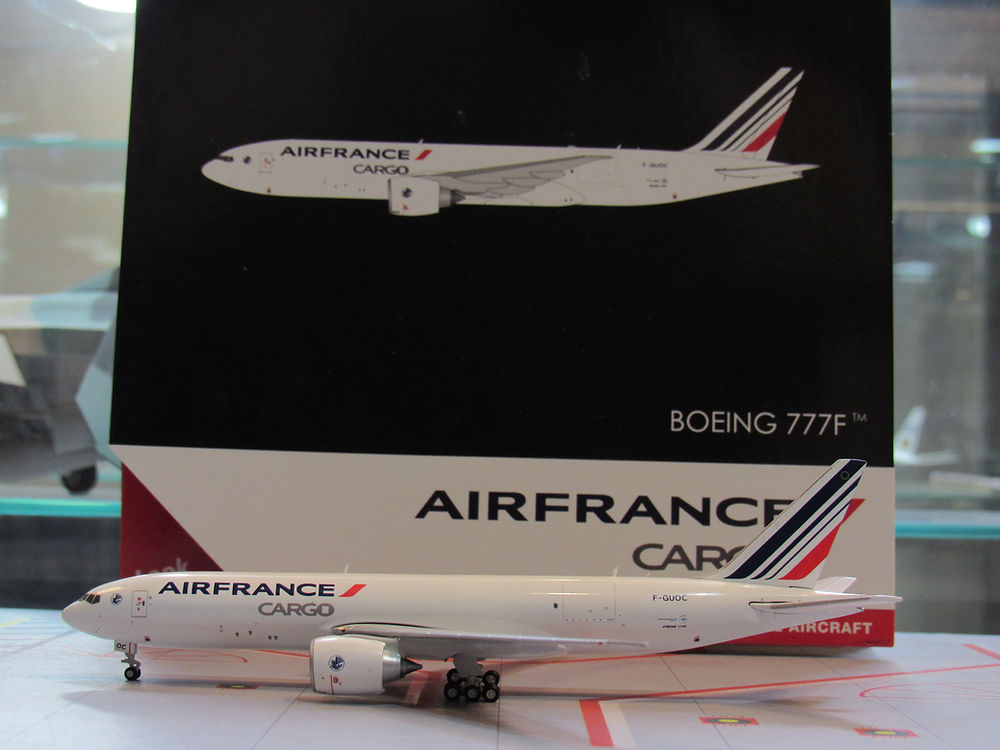 Gemini jets 1:400 Boeing 777-300F Air France | jp60aeromodelos