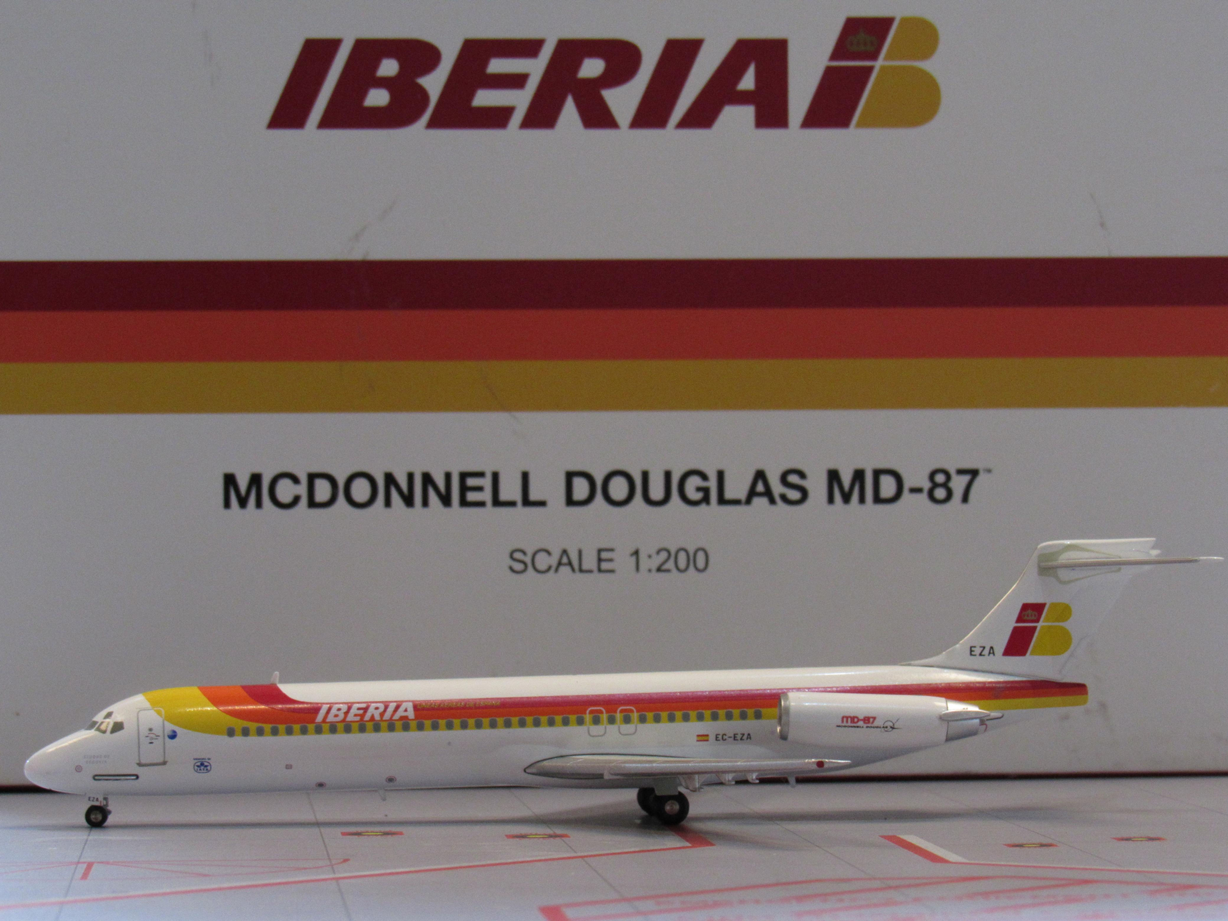 Hogan Wings Boeing  MD-87 Iberia
