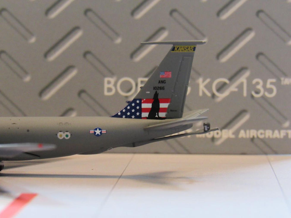 Thumbnail: Gemini Jets 400  KC-135  USAF  "Kansas"