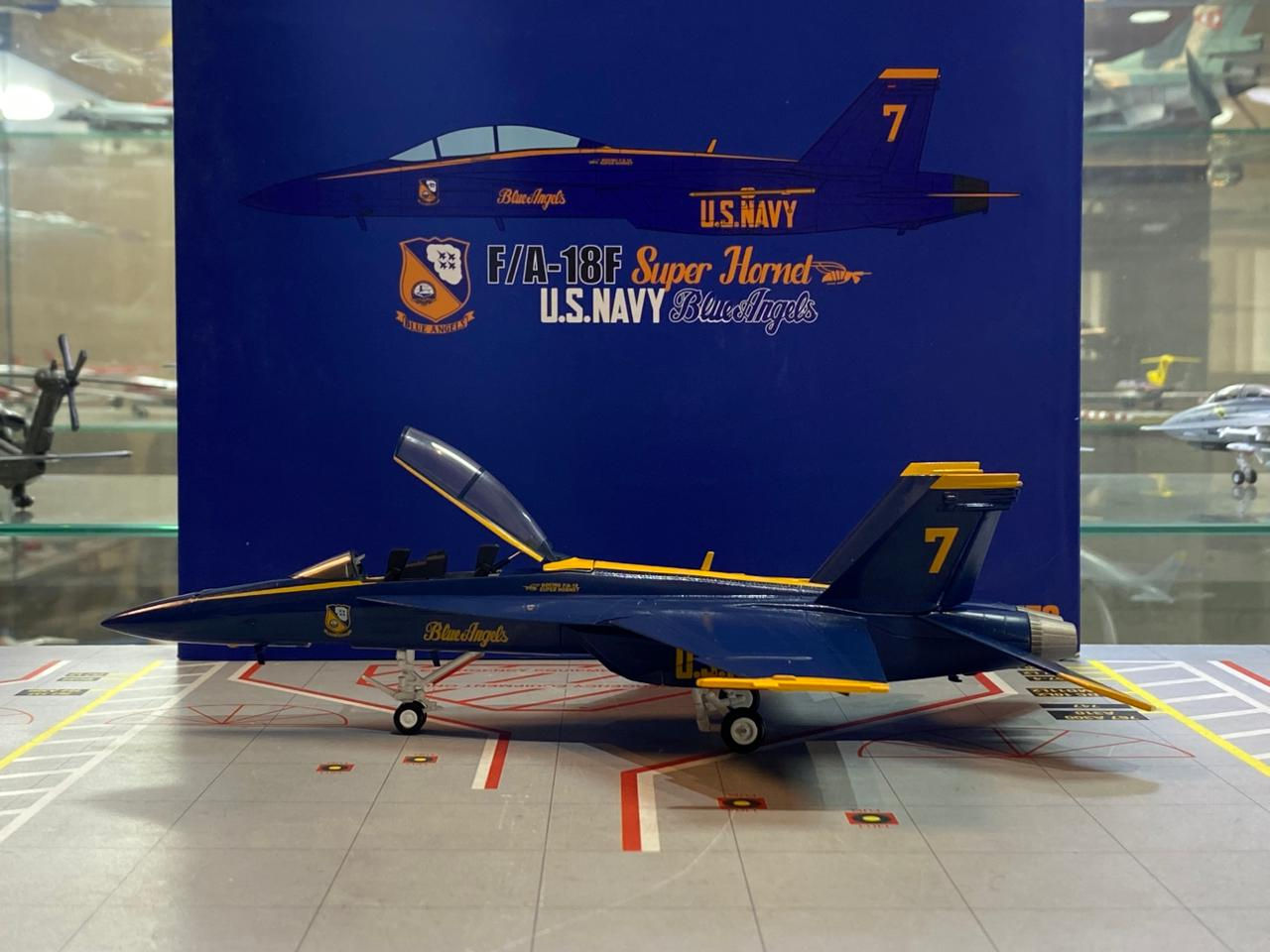 Jc Wings 1/72 F/A-18ESuper Hornet, US Navy Blue Angels, 7, 2021