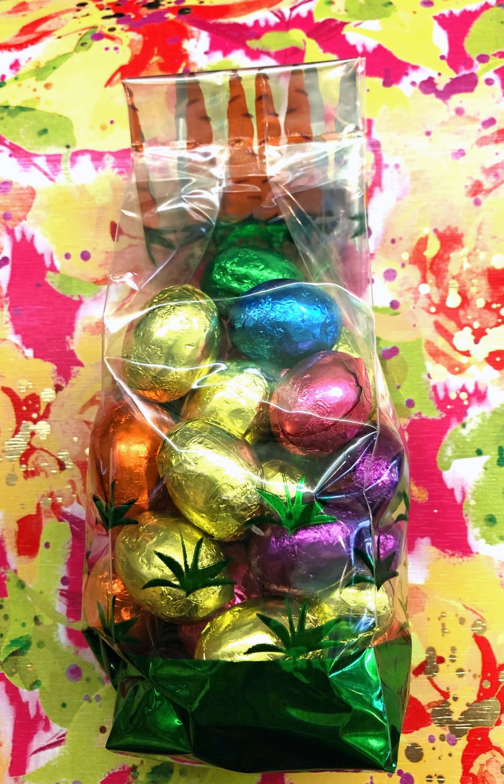 1/2 lb. dark chocolate egg gift bag