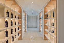 Product display walkway