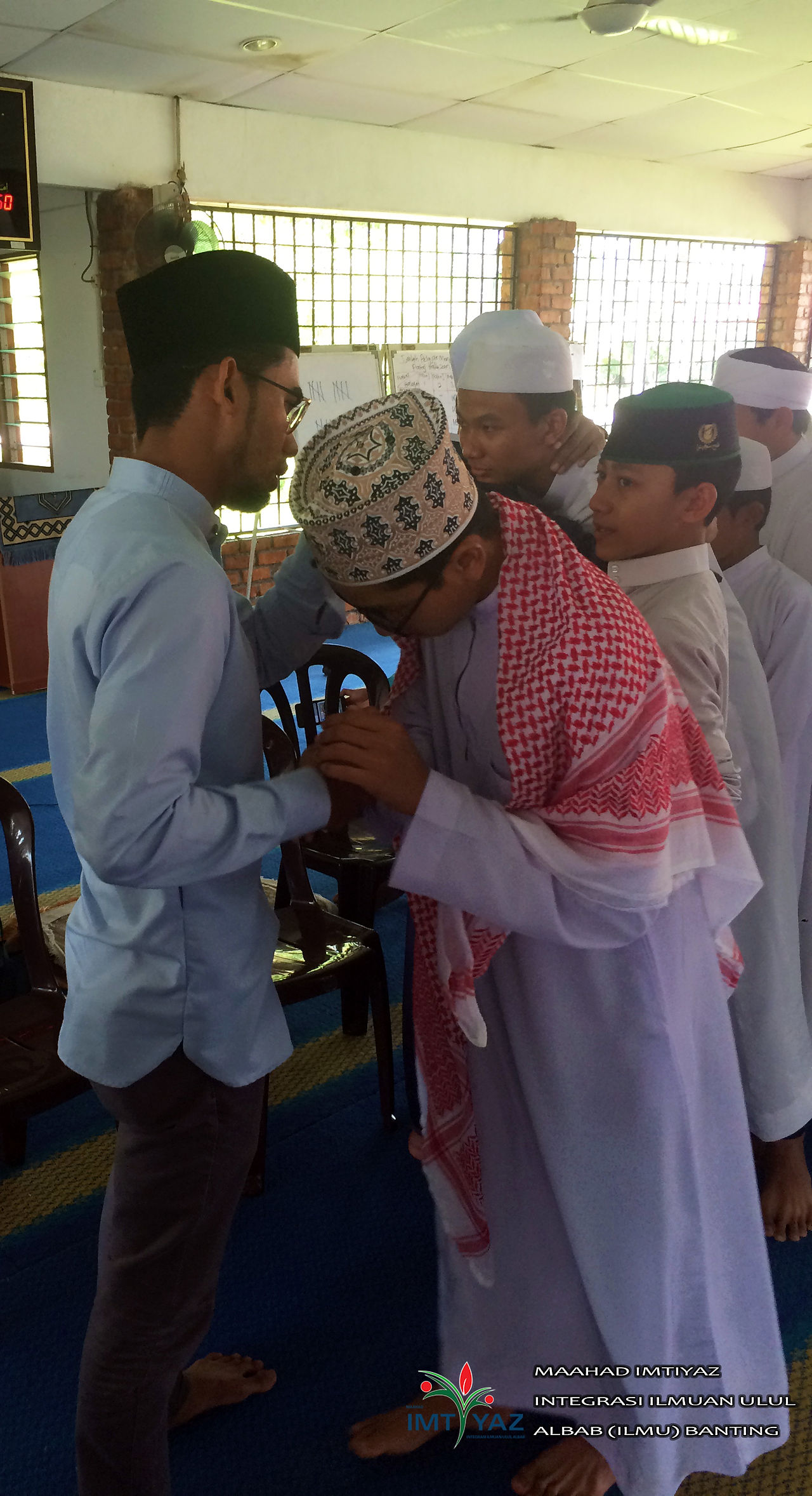 Terima kasih guruku