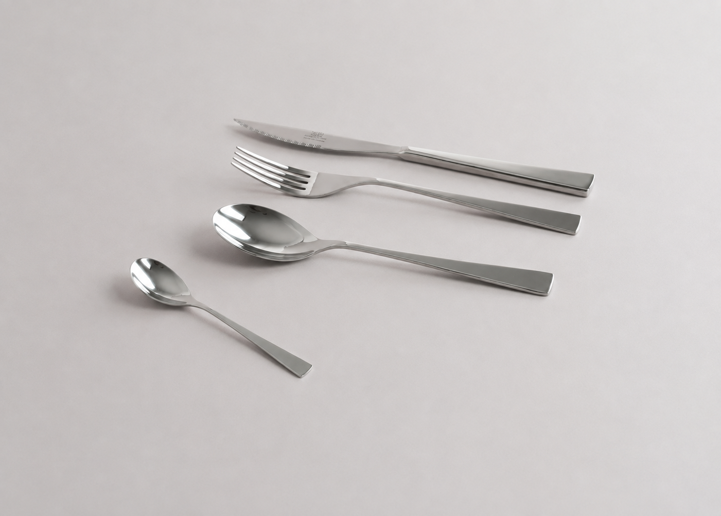 Set de cubiertos Volf Buffet 4 piezas Acero Inoxidable