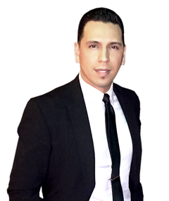 Rogelio Moreno Mr. Cache