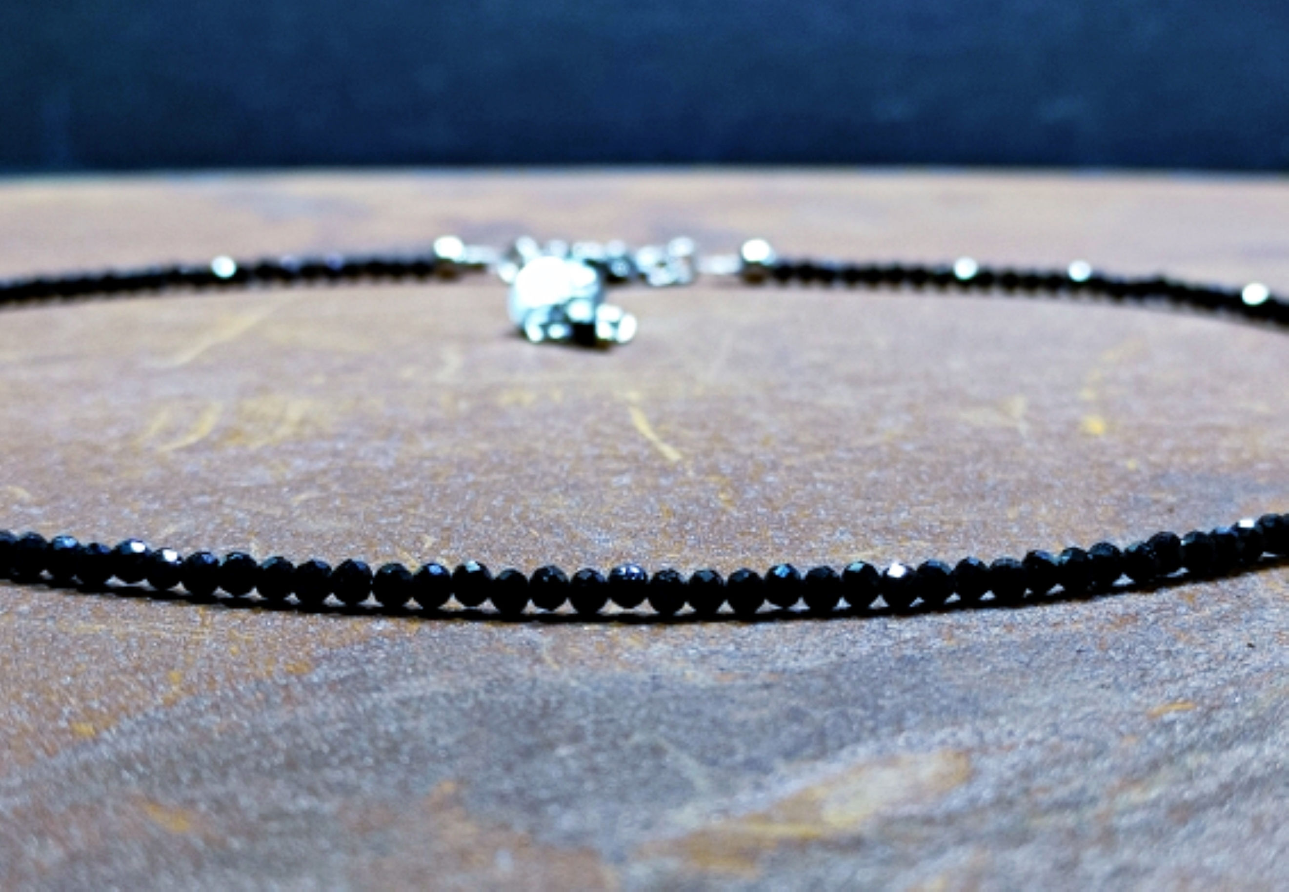 Handgefertigte feine Turmalin Schörl Halskette Edelsteinkette schwarz Heilstein Schutzstein Geschenk Frau Tochter Freundin
