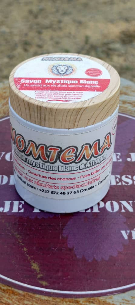 Boîte de savon blanc Nomtema